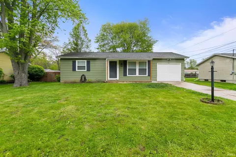 52180 Scott St, South Bend, IN 46637