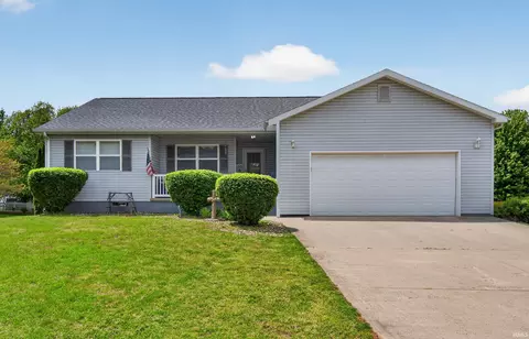 305 Kingsmill Dr, Logansport, IN 46947