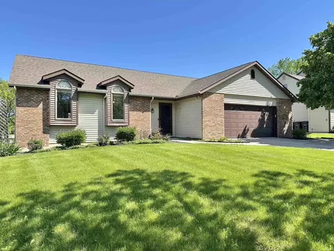 6501 Sedgemore Pl, Fort Wayne, IN 46835