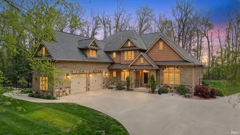 1200 N Hickory Ln, Angola, IN 46703