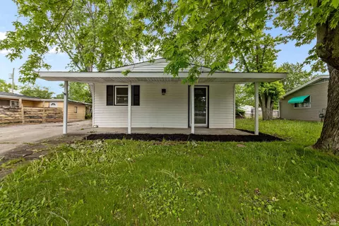 5107 Mohawk Dr, Kokomo, IN 46902
