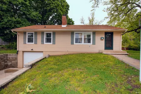 1108 Hedgewood Dr, Lafayette, IN 47904