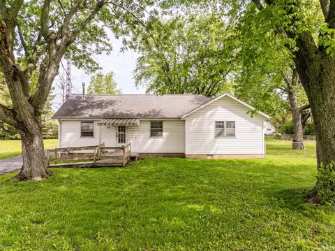 3216 W 27th St, Muncie, IN 47302