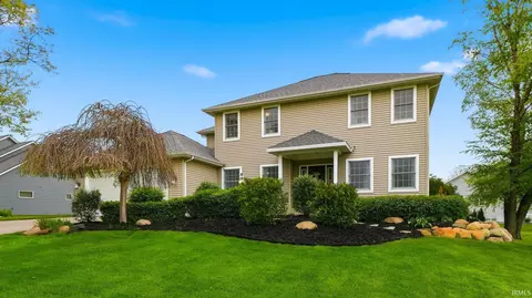 1370 E Legacy Ln, Winona Lake, IN 46590