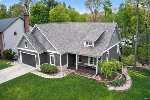 2103 Foxboro Ct, Mishawaka, IN 46545