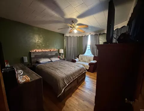 Bedroom - 357 W 5th St, Peru, IN 46970 photo 1 of 4