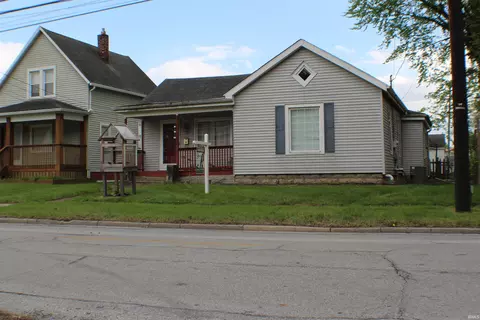 1204 Summit St, New Haven, IN 46774