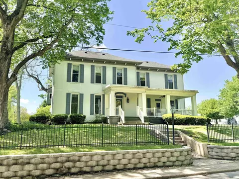 925 N Wabash Ave, Marion, IN 46952