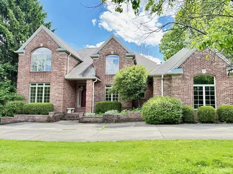 5401 W Deer Run Ct, Muncie, IN 47304