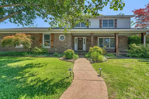 5071 W Sherwood Dr, Newburgh, IN 47630