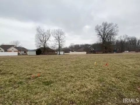 8800 Jenkins Dr, Evansville, IN 47725