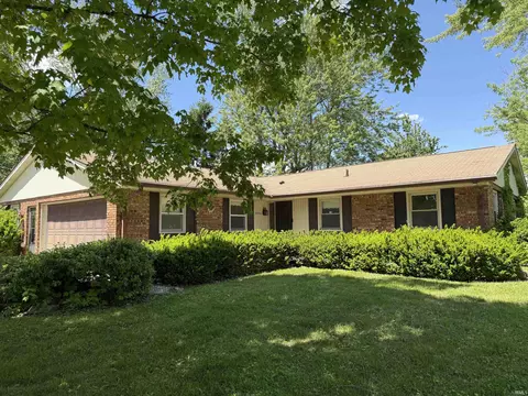 4406 W Middle Ct, Bloomington, IN 47403
