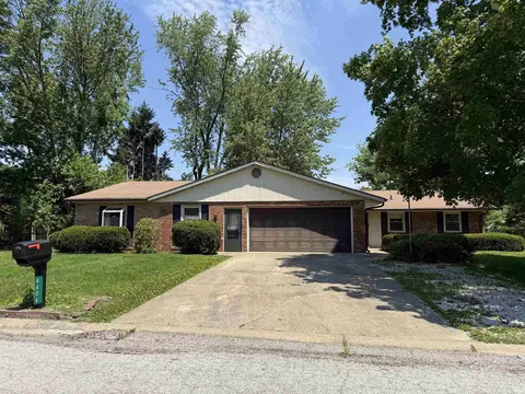 4406 W Middle Ct, Bloomington, IN 47403