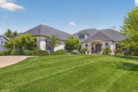 3568 E Saddlebrook Ln, Bloomington, IN 47401
