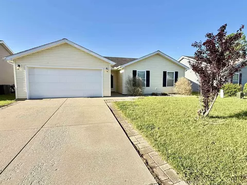 7917 Drake Dr, Chandler, IN 47610