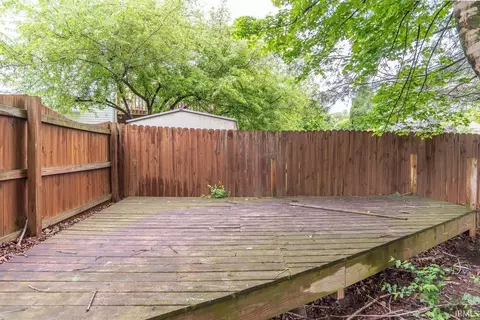 Exterior - 3319 S Daniel Ct, Bloomington, IN 47401 photo 7 of 11