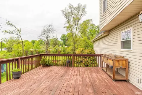 Exterior - 3319 S Daniel Ct, Bloomington, IN 47401 photo 4 of 11