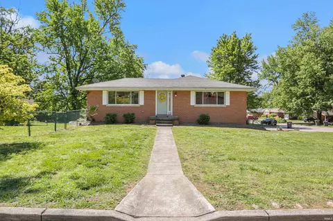 5607 Twickingham Dr, Evansville, IN 47711