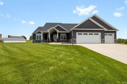 56408 White Pine Rdg, Middlebury, IN 46540
