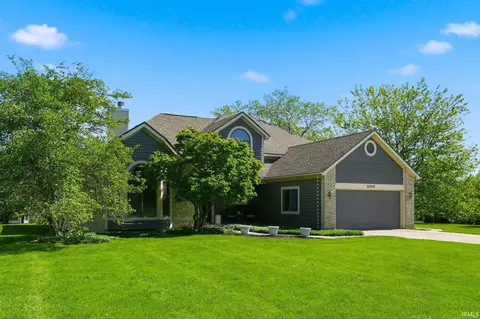 2705 Riveroak Dr, Fort Wayne, IN 46825