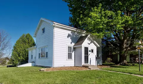 303 Cherry St, Albion, IN 46701
