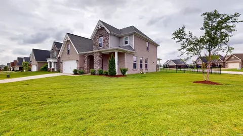 5645 Belmont Dr, Newburgh, IN 47630