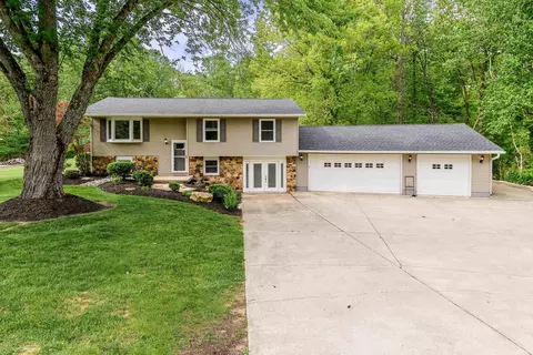 2955 E Carowinds Ct, Bloomington, IN 47401