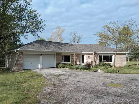 10116 Goshen Rd, Fort Wayne, IN 46818
