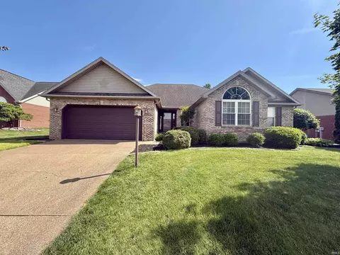 1329 Bowden Dr, Evansville, IN 47725