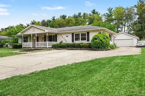 56740 Raider Dr, Elkhart, IN 46516