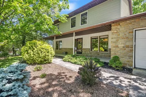 1639 S Sycamore Ct, Bloomington, IN 47401