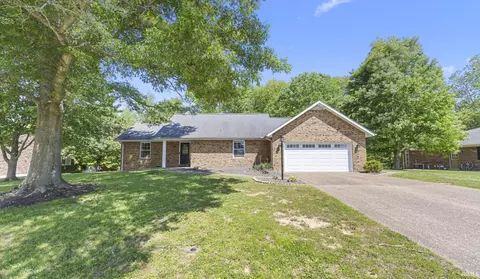 980 Crestwood Dr, Jasper, IN 47546