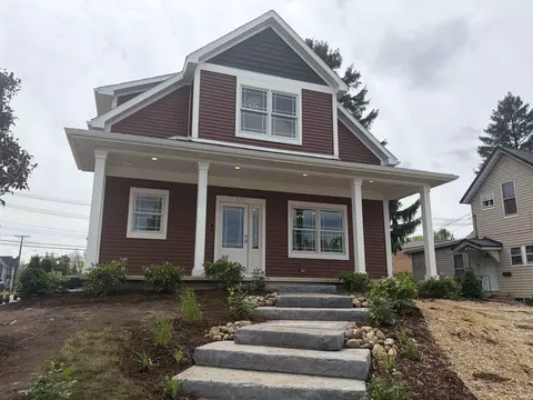637 E Lincolnway, Mishawaka, IN 46544