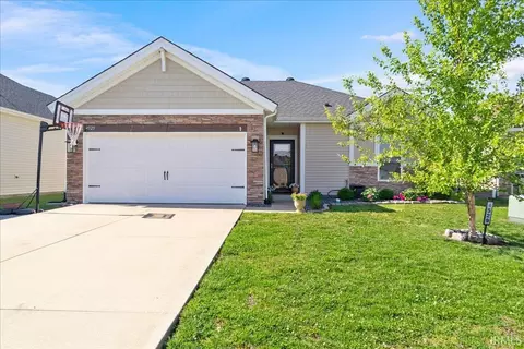 4529 Brentford Dr, Newburgh, IN 47630