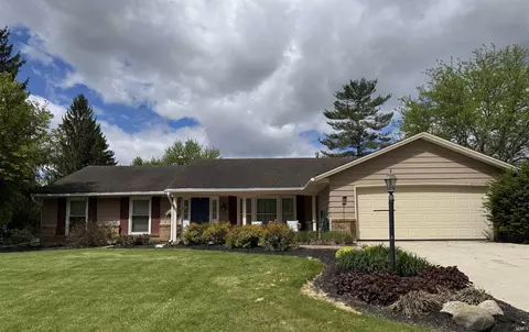 4820 Oak Mast Trl, Fort Wayne, IN 46804