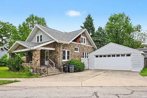 654 James St, Elkhart, IN 46516
