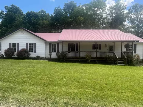 6142 Southwild Southview Dr, Paoli, IN 47454