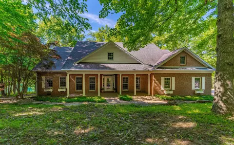 1288 Hunter Blvd, Boonville, IN 47601
