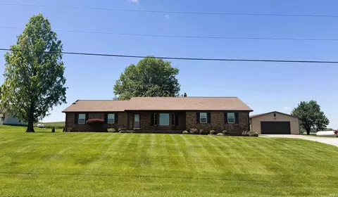 10456 S 290 W Rd, Fort Branch, IN 47648