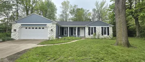 11207 W State Road 14 Rd, Fort Wayne, IN 46814