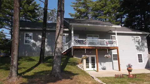 2185 N Hartstrait Rd, Bloomington, IN 47404