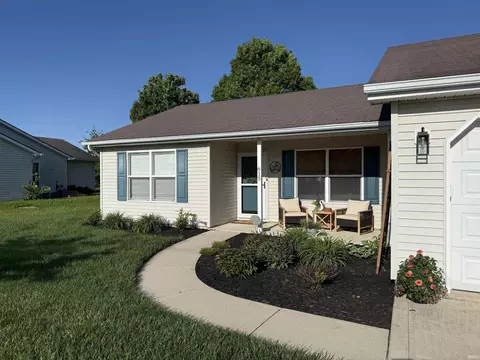 Exterior - 615 Hart Dr, Dunkirk, IN 47336 photo 3 of 8