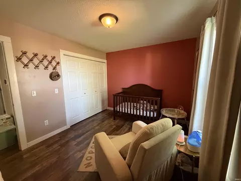 Bedroom - 615 Hart Dr, Dunkirk, IN 47336 photo 2 of 6