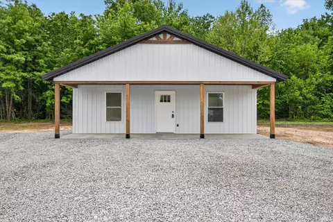 315 N Virgil St, Jasonville, IN 47438