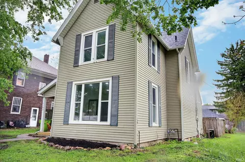 1142 Salamonie Ave, Huntington, IN 46750
