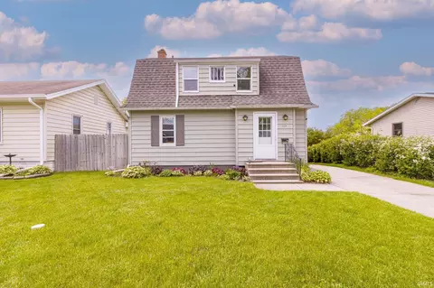 229 Manor Ave, Elkhart, IN 46516