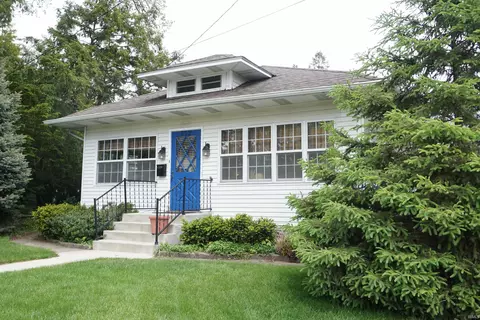 552 Calhoun St, Mishawaka, IN 46545