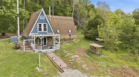 7890 W Rockeast Rd, Bloomington, IN 47403