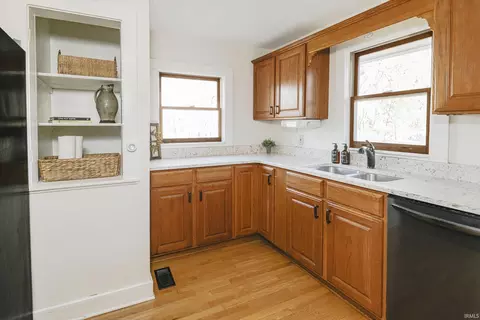 5889 E State Road 46 Rd, Bloomington, IN 47401 photo 15