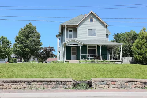 1015 College Ave, Huntington, IN 46750